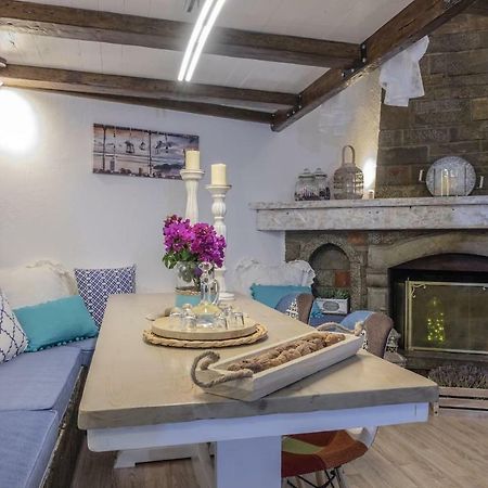 آغيوس نيكولاوس Luxury Suite Maria المظهر الخارجي الصورة